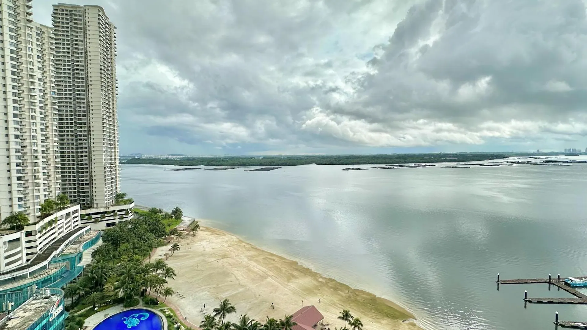 Apartment Country Garden Danga Bay Sea View Homestay By Stayrene Johor Bahru