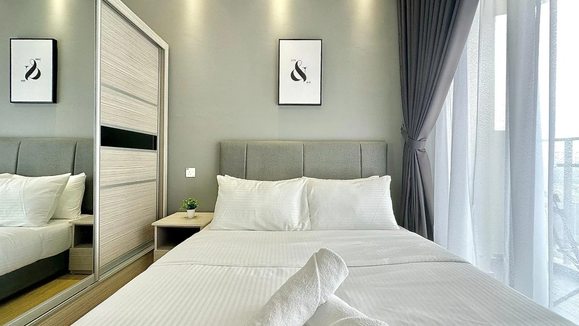 Country Garden Danga Bay Sea View Homestay By Stayrene Johor Bahru 0*,