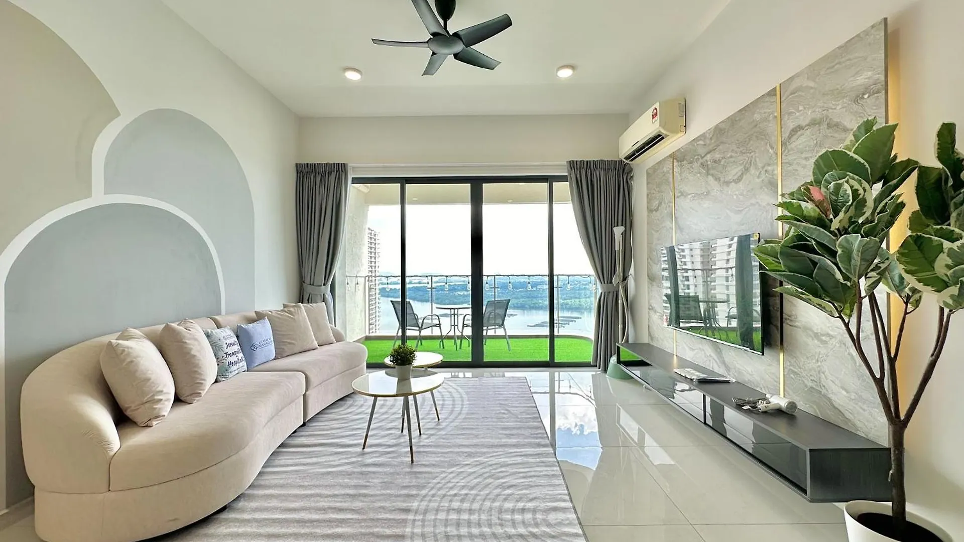 Country Garden Danga Bay Sea View Homestay By Stayrene Johor Bahru Apartment